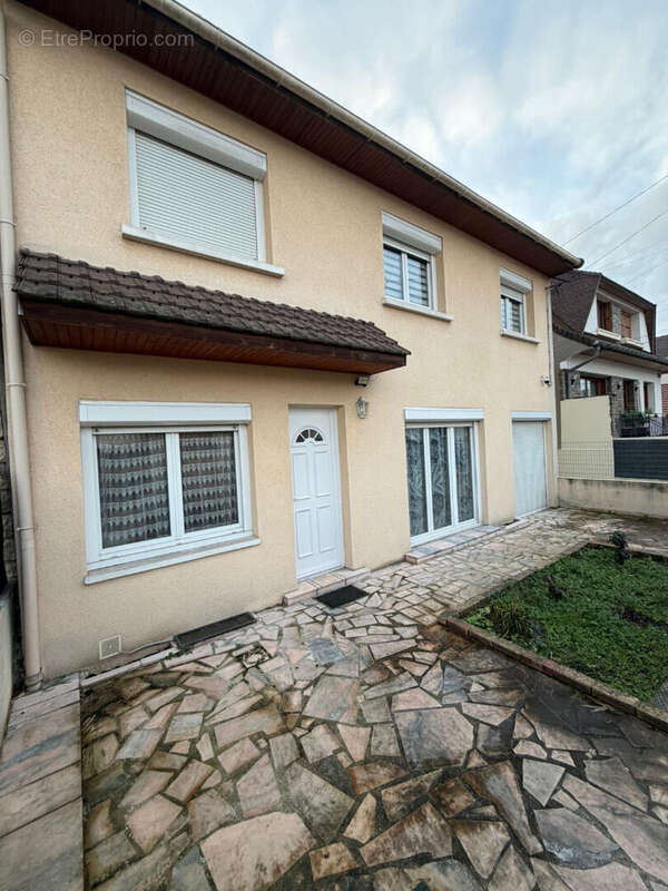 Maison à SEVRAN