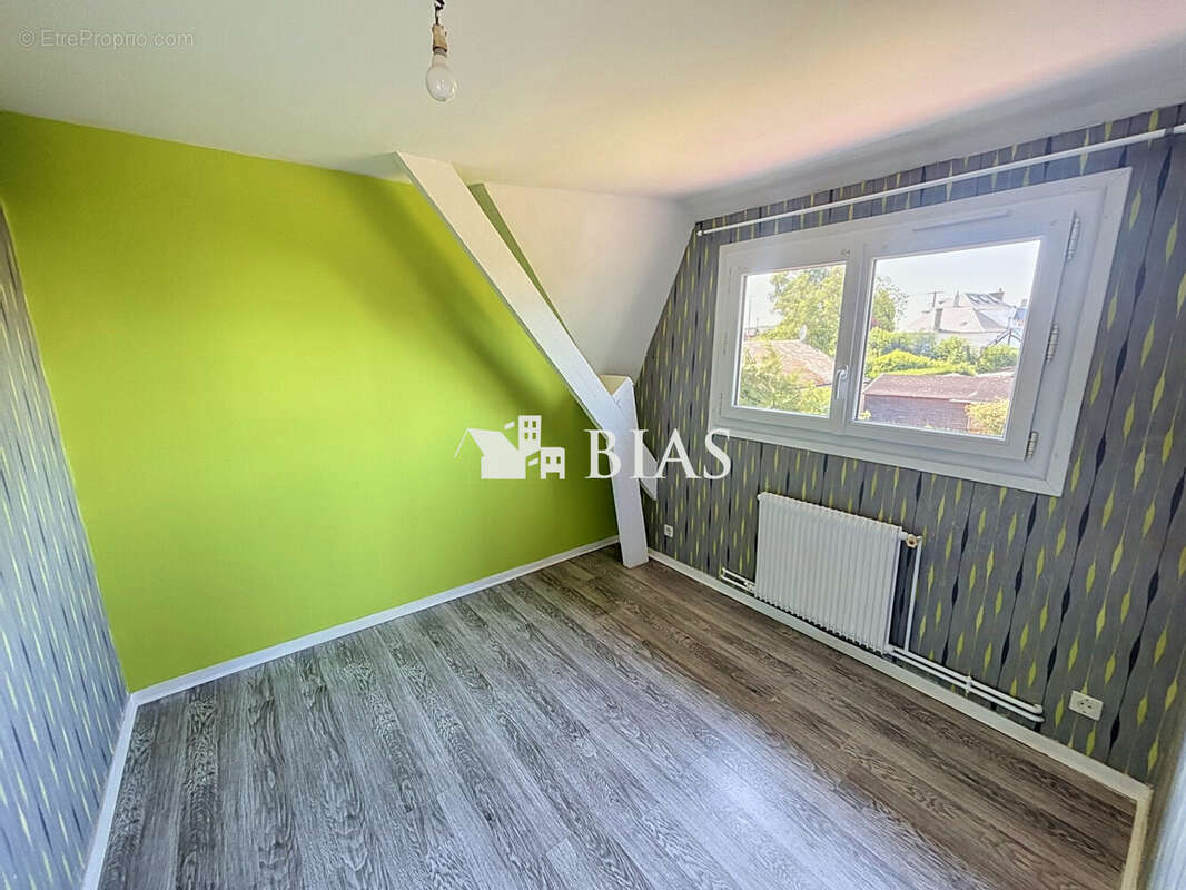 Maison 98 m² à Vandrimare  - photo 9