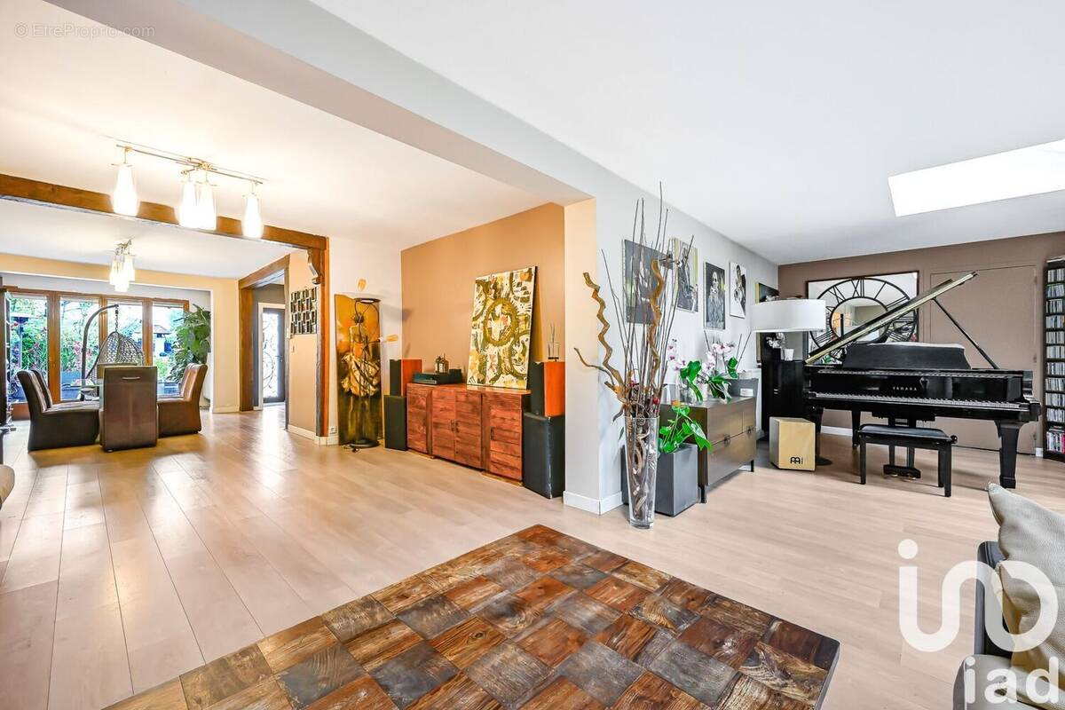 Photo 1 - Maison à ANDILLY