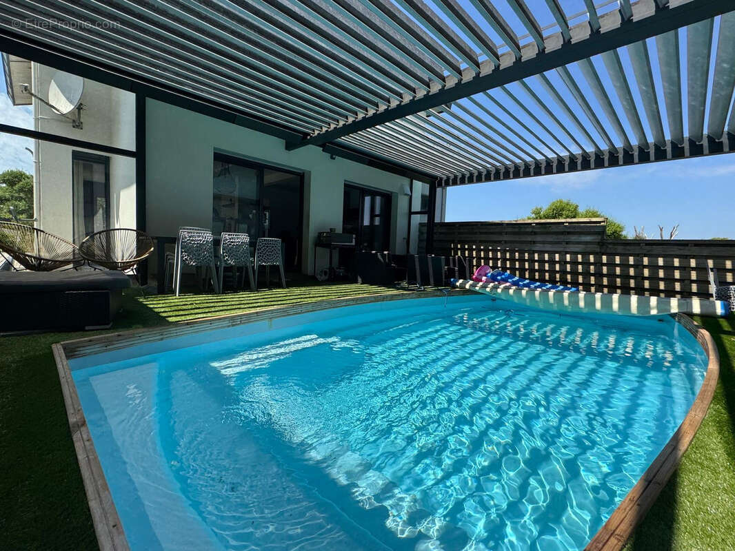 Maison familiale avec piscine à Ploneis - photo 2