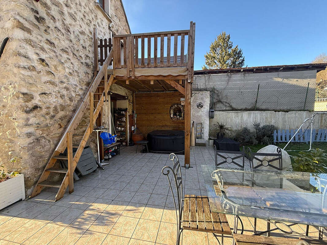 Maison à LIZY-SUR-OURCQ