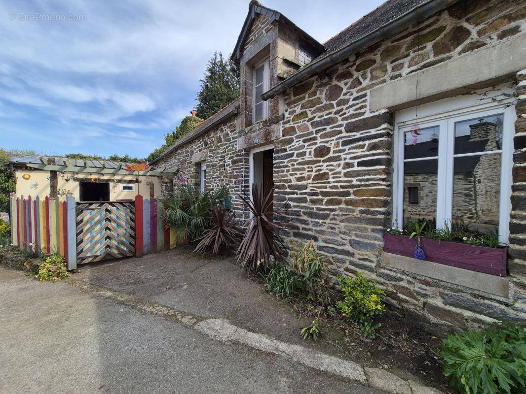 Maison à LANISCAT