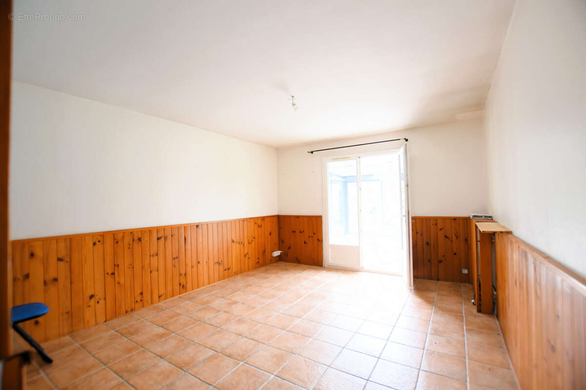 Maison à MAULE