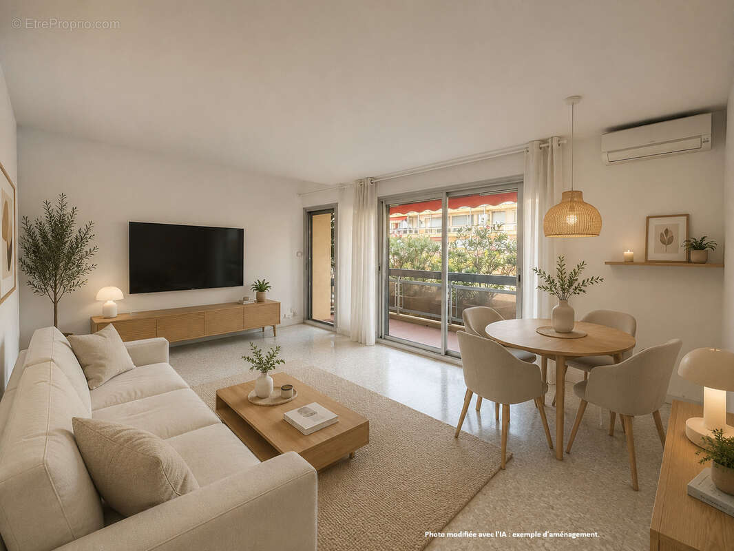 Appartement traversant 3 pièces avec vue mer proche centre-ville de sainte maxime - photo 3