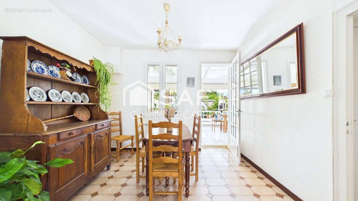 Photo 3 - Maison à ROCHEFORT