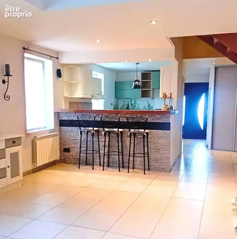 Maison 5 pièces 163 m² à vendre à Flagy (77940) - photo 2