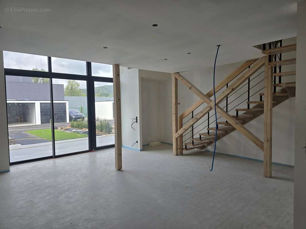 Appartement à NIEDERBRUCK