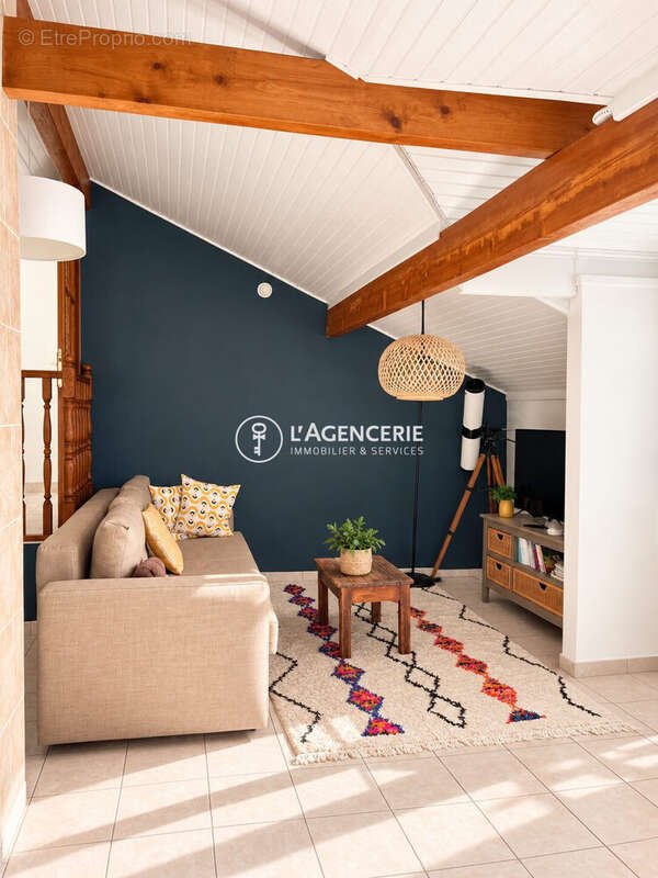 Maison 280 m² à Gujan-Mestras  - photo 6