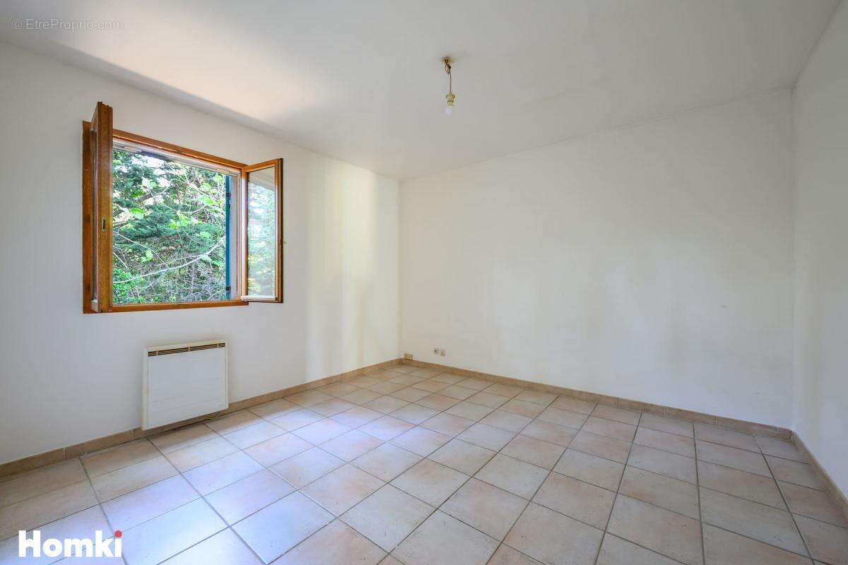Maison à CABANNES