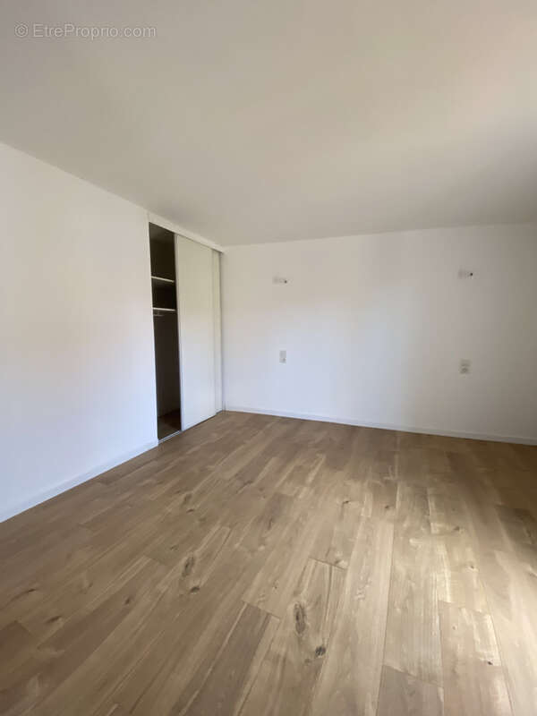 Maison à SAINT-JEAN-LASSEILLE