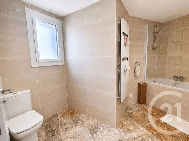 Appartement à ROQUEBRUNE-CAP-MARTIN