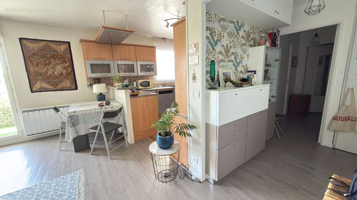 Appartement à NEUILLY-PLAISANCE