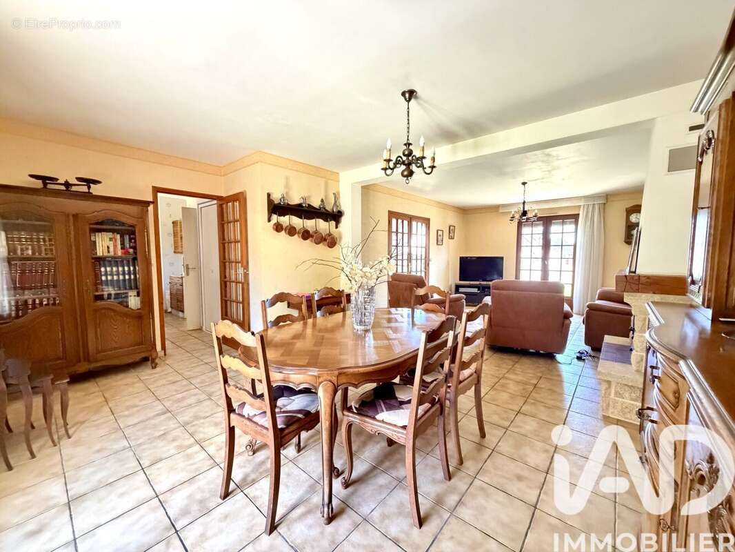 Photo 5 - Maison à ORGERES