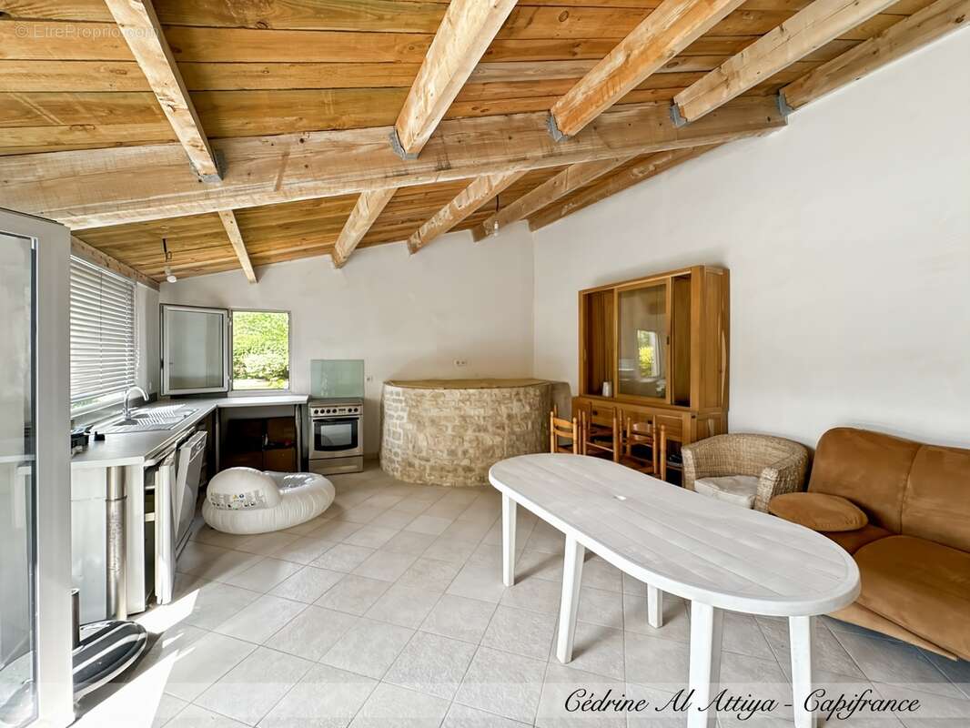 Propriété à vendre 318m2 habitables, 11 pièces, 7 chambres, parcelle de 1700m2 environ, jardin, garage, piscine, dépendances - photo 42