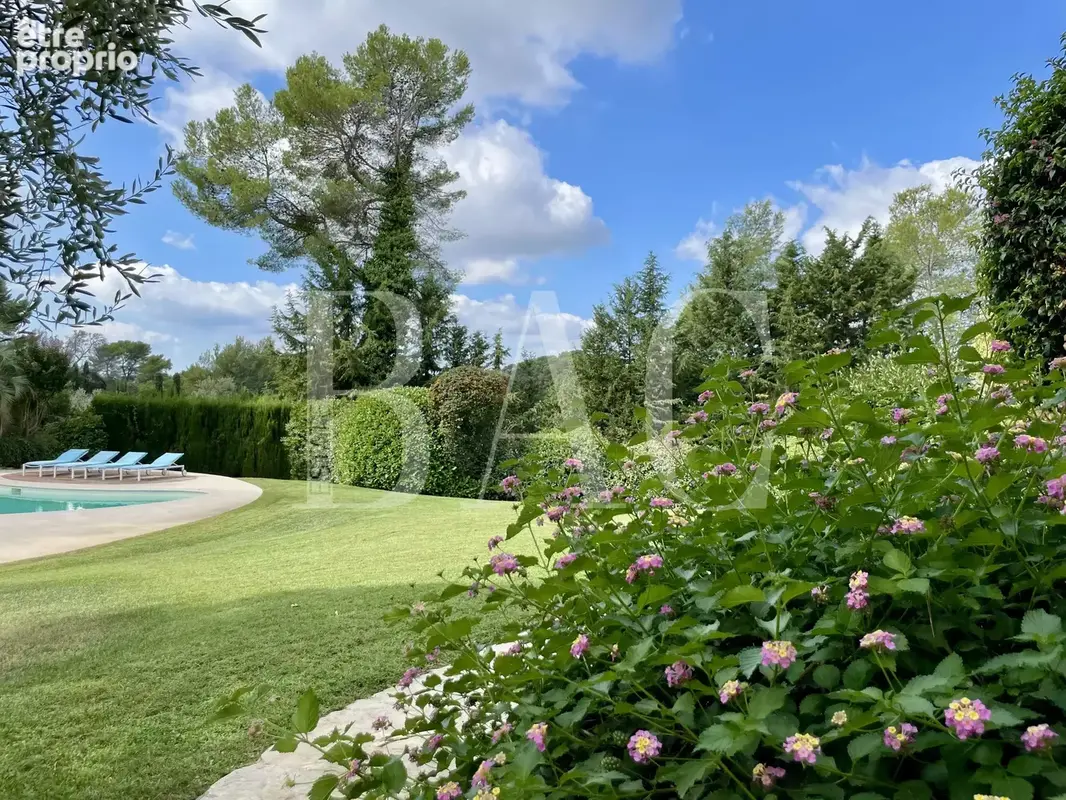 Superbe propriété à 20 minutes de Cannes. - photo 2