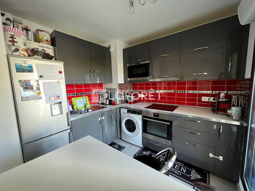 Appartement Les Pavillons Sous Bois 3 pièce(s) 61 m2 - photo 3