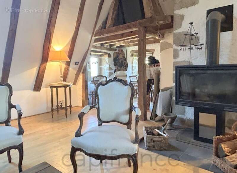 Maison à ARGENTAT