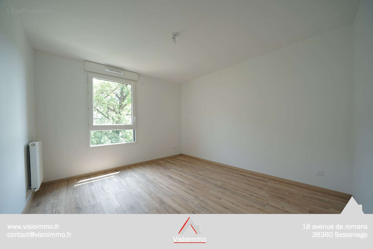 Appartement à MEYLAN