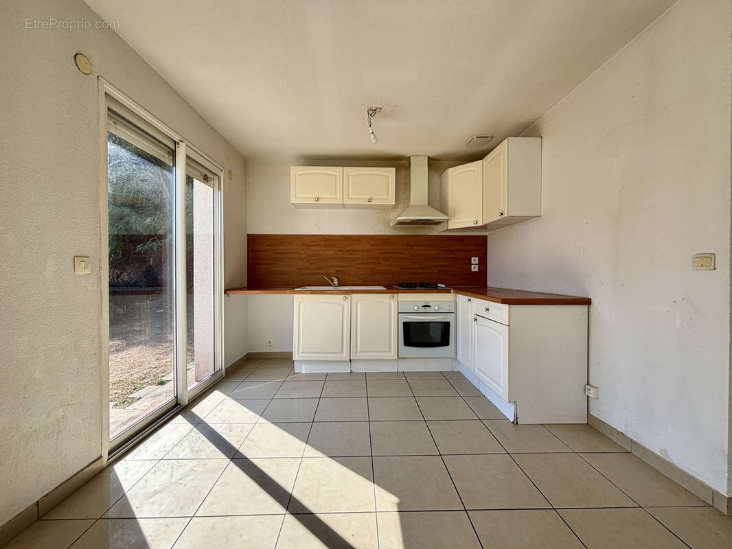 Maison T4 de 97 m2 avec jardin et garage   Amélie-les-Bains - photo 3