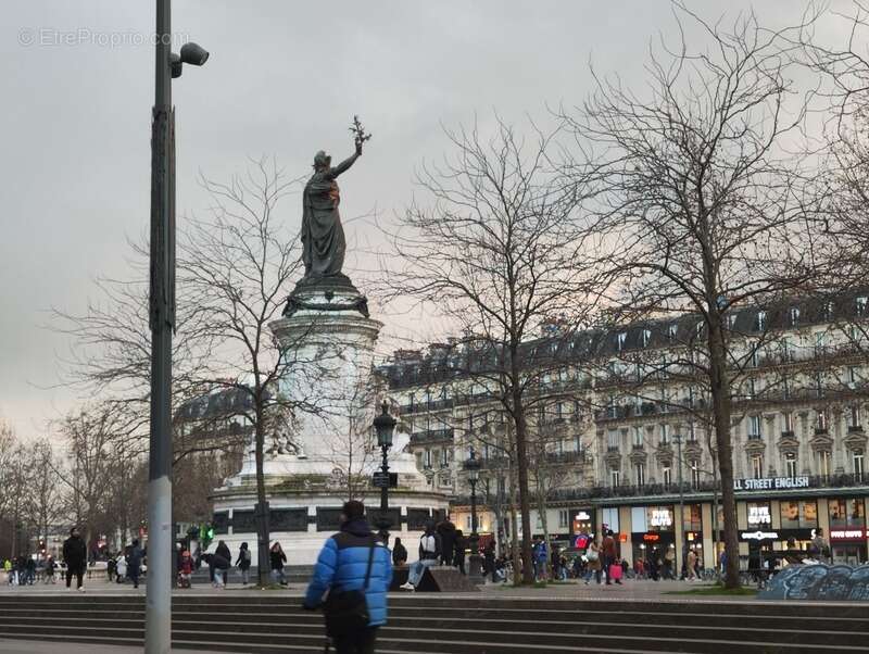 Appartement à PARIS-10E