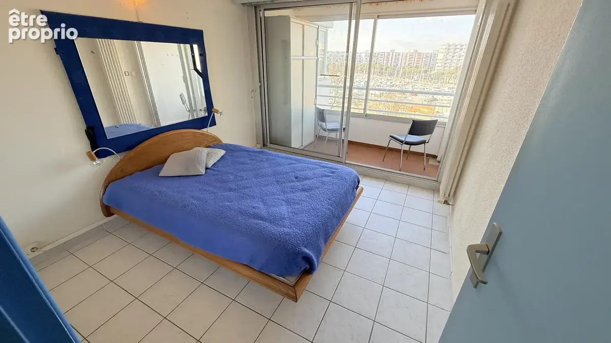 Carnon-plage f2 avec terrasse et loggia vue port + parking - photo 7