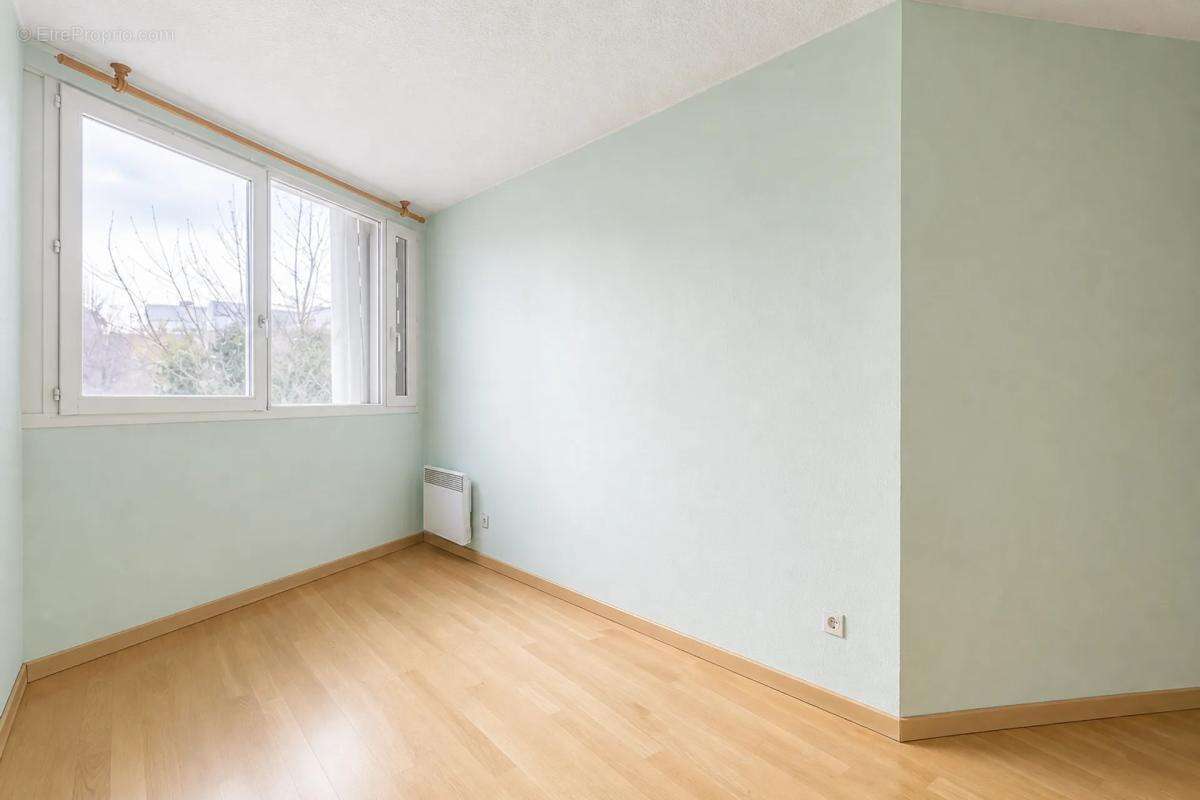 Confortable T4 lumineux à Aubervilliers - photo 8