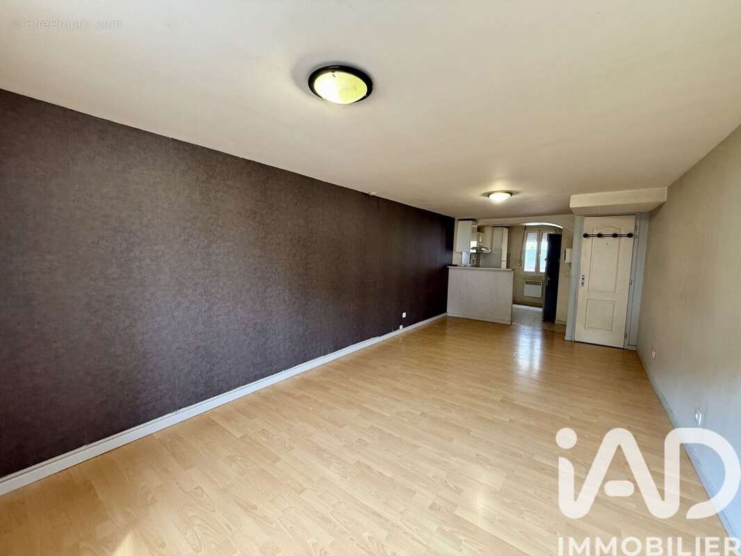 Photo 4 - Appartement à TORREILLES