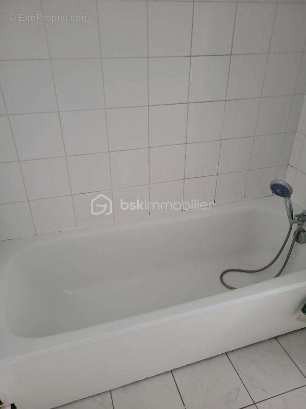 Très beau T2, proche Forbach Centre - photo 8