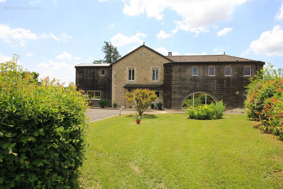 Maison à MONFLANQUIN