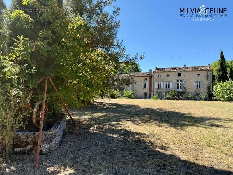 Propriete à vendre 32 pièces proche de CARCASSONNE (11) 2 habitations 522m2+ parc 2,82 hectares + dépendances - photo 62
