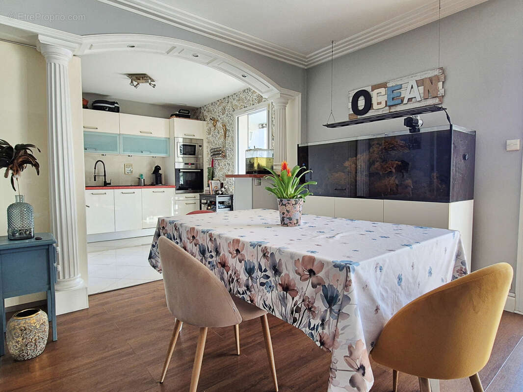 Appartement à LYON-9E