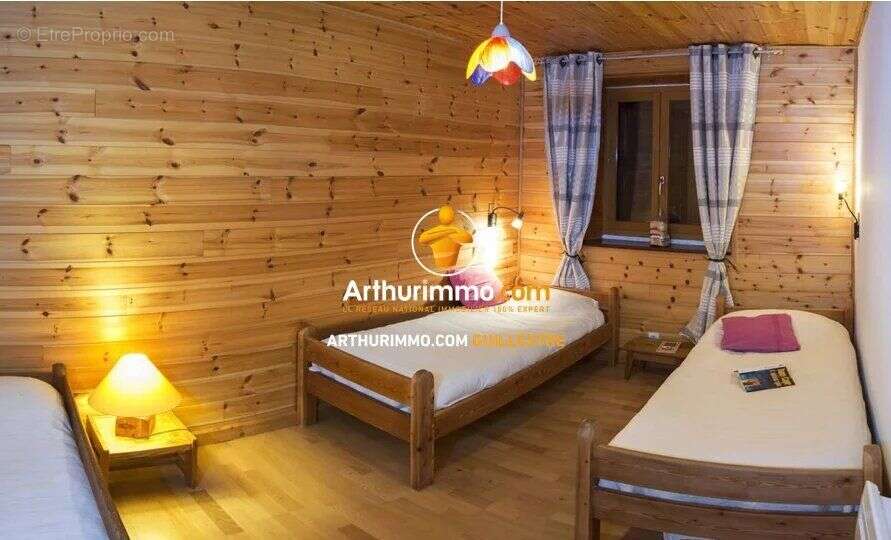 Commerce à RISTOLAS