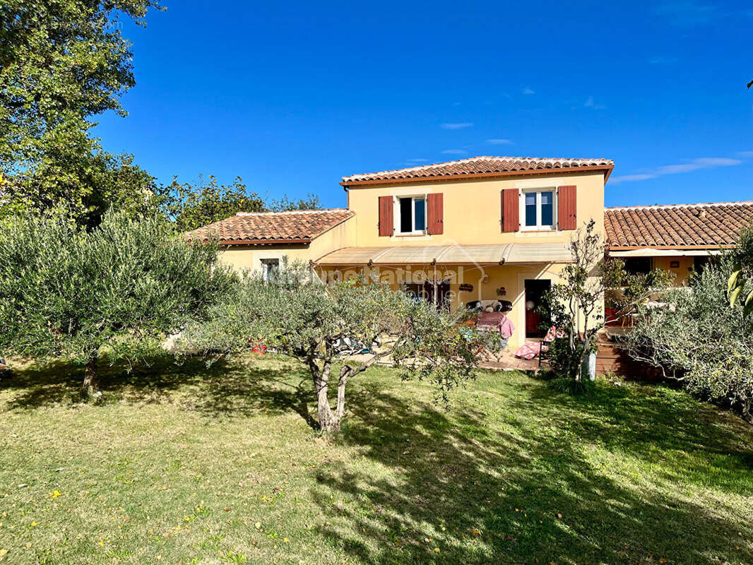 Maison à ROCHEFORT-DU-GARD