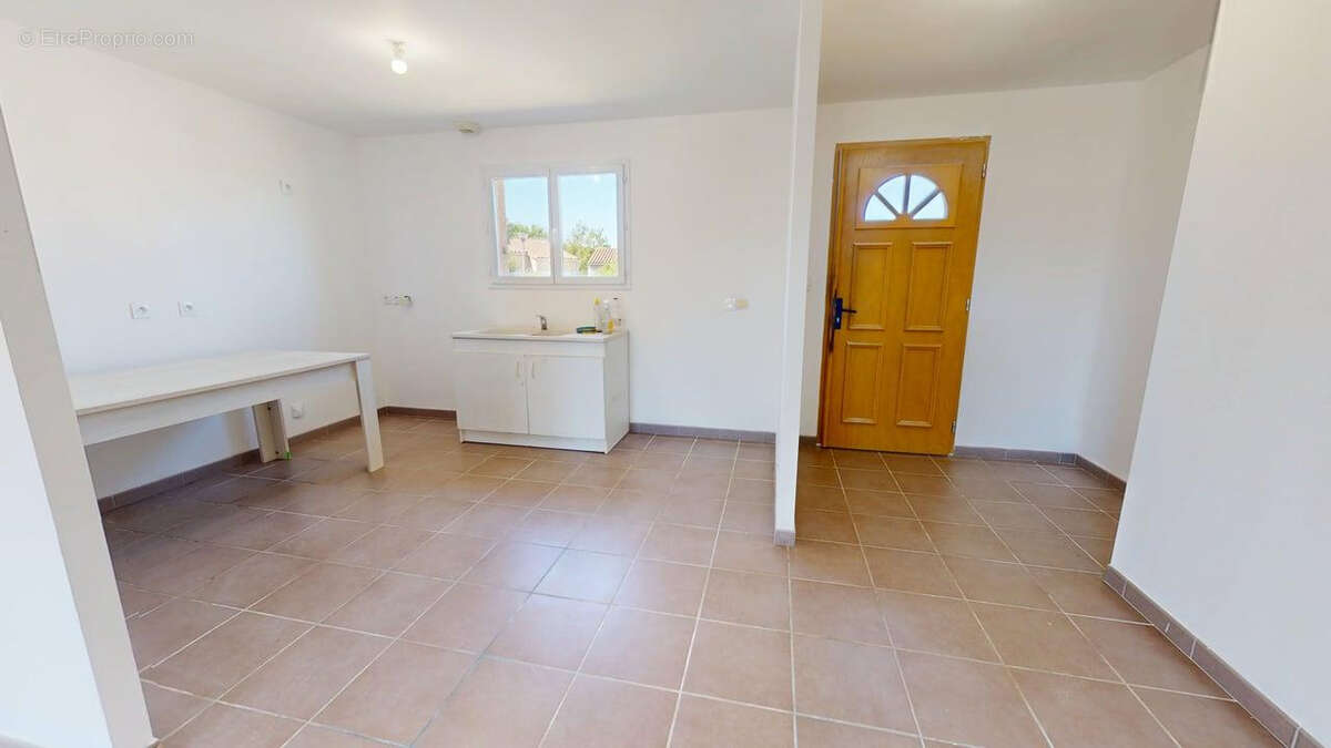 Maison à LABASTIDE-D'ANJOU
