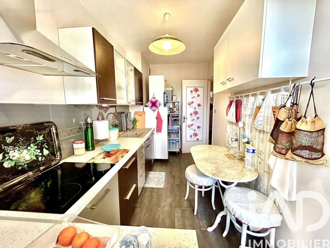 Photo 8 - Appartement à SENS