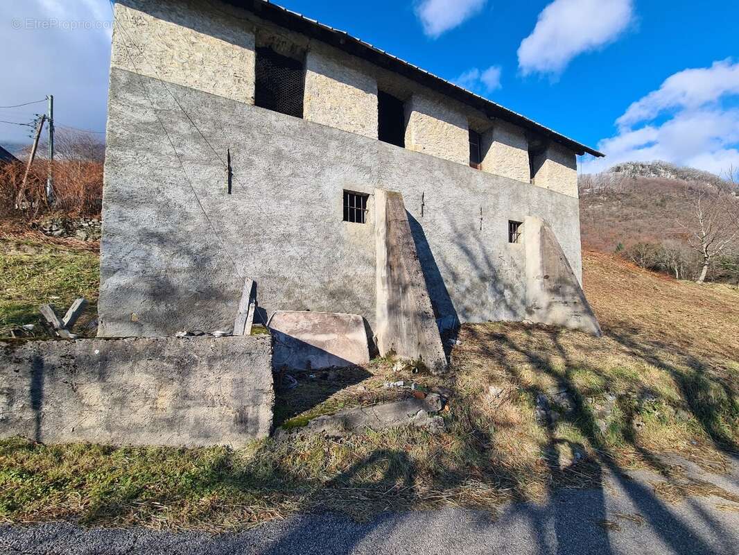 Maison à VERRENS-ARVEY