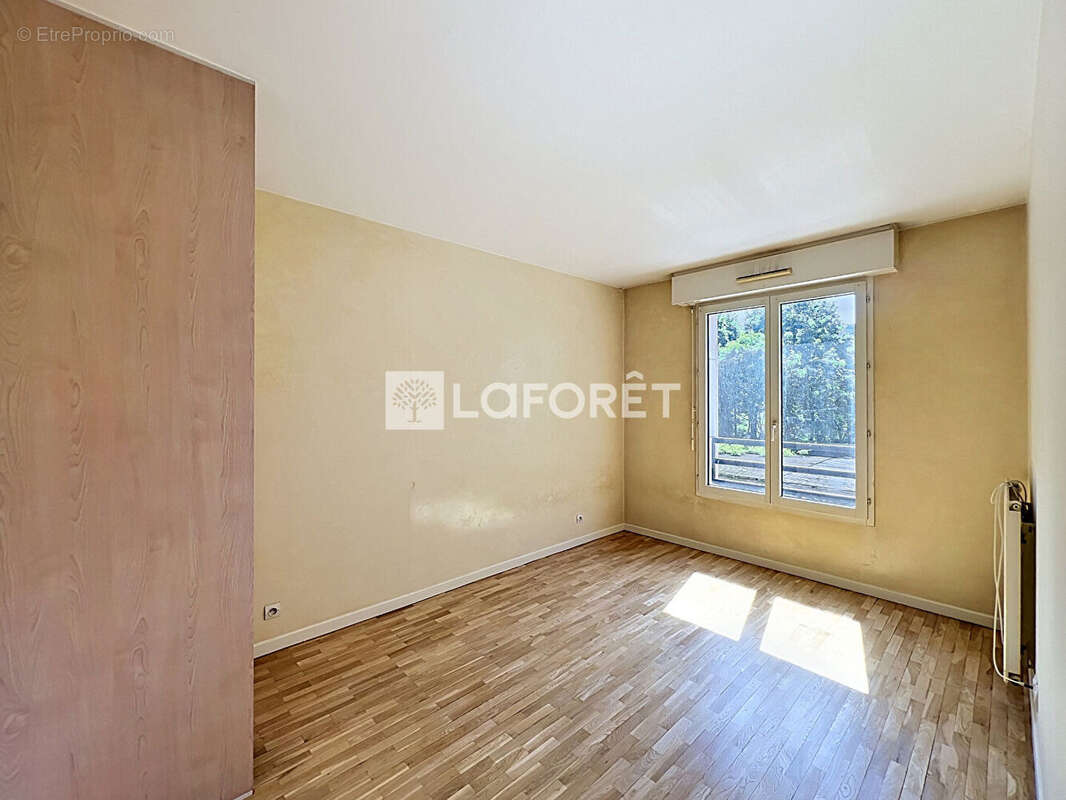 Appartement à LEVALLOIS-PERRET