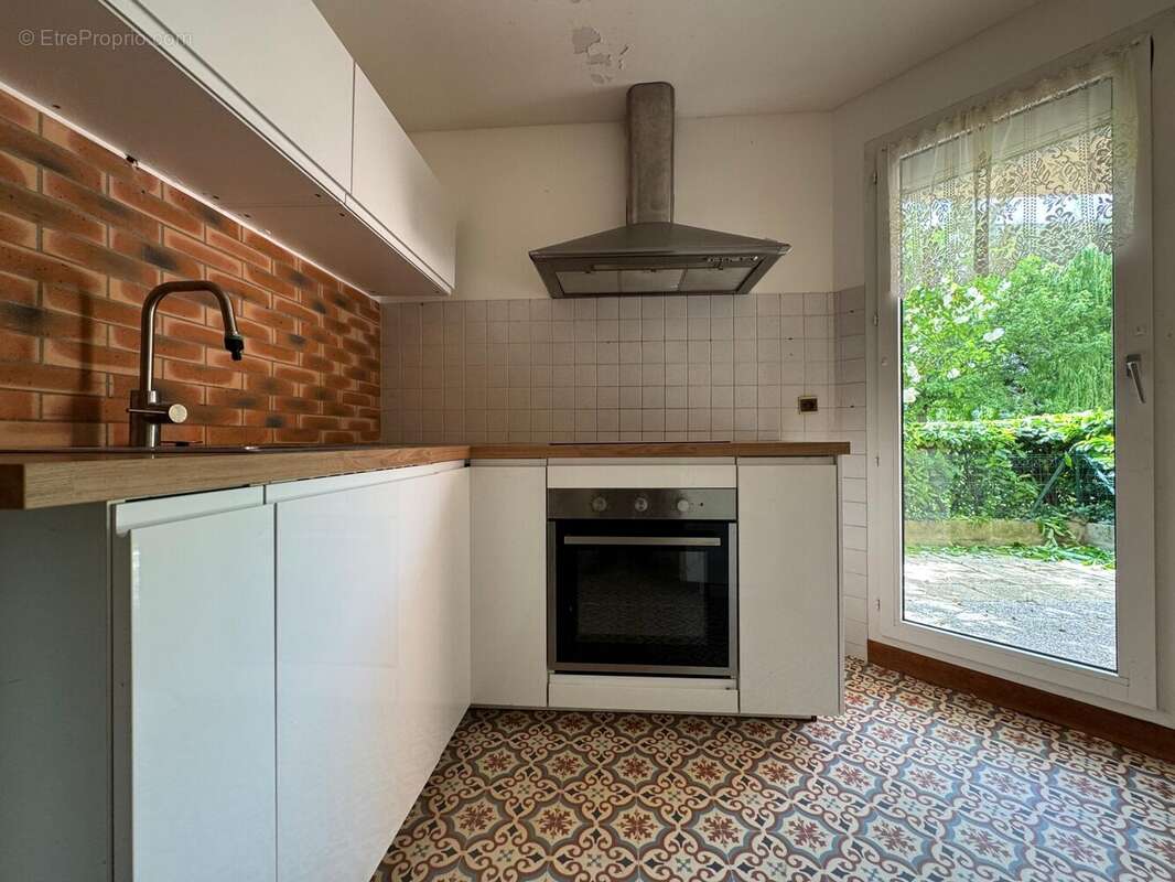 Appartement à LE BOURGET