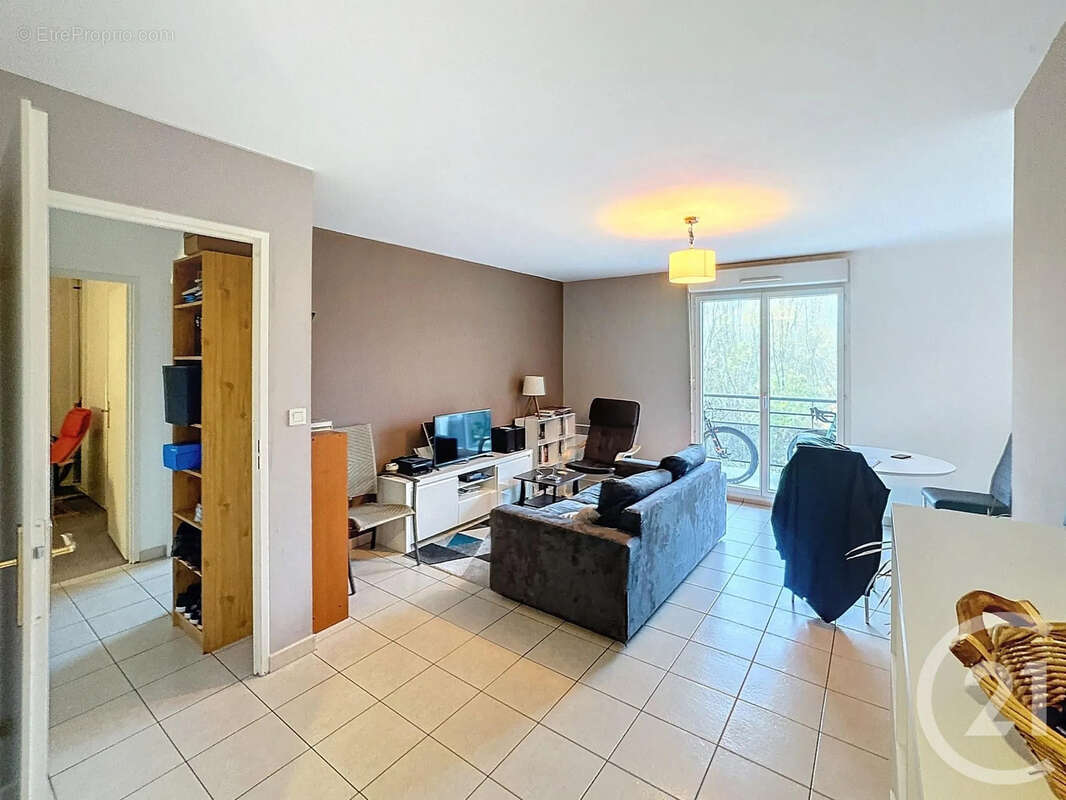 Appartement à SAINT-ANDRE-LES-VERGERS