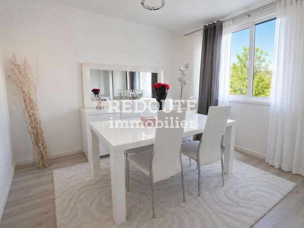 A vendre - reims - maison 4 chambres -  garage - jardin - photo 2