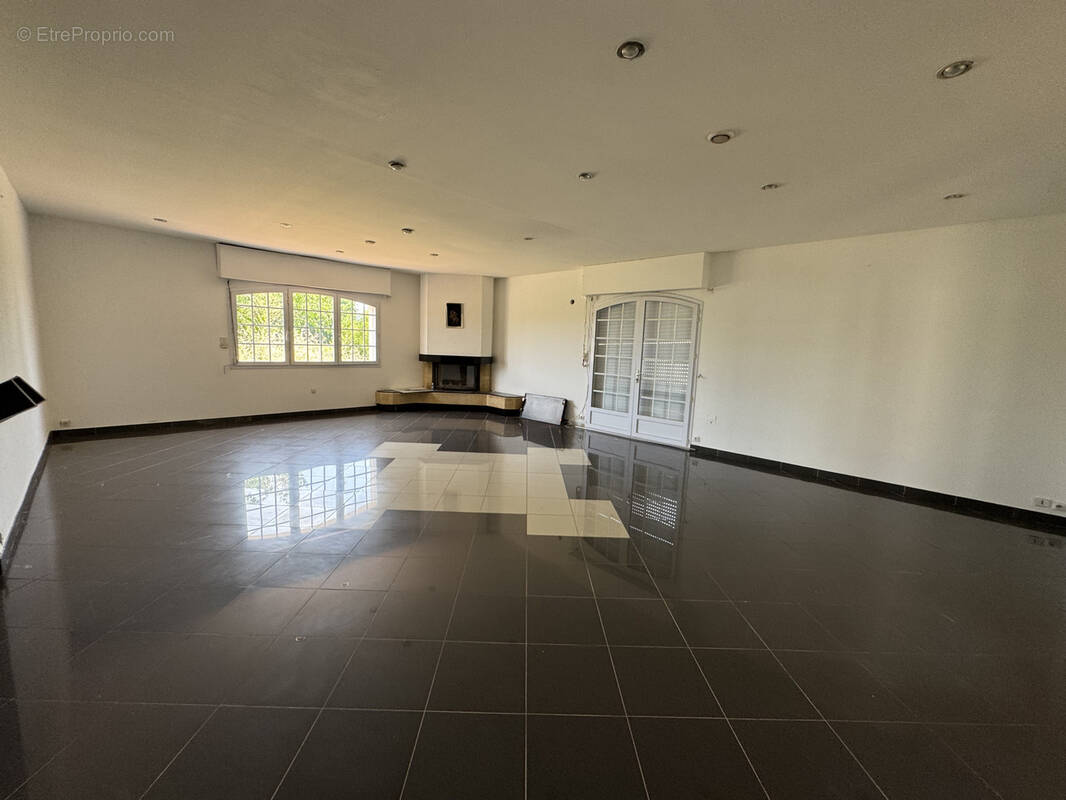 Maison à SAINTE-EULALIE