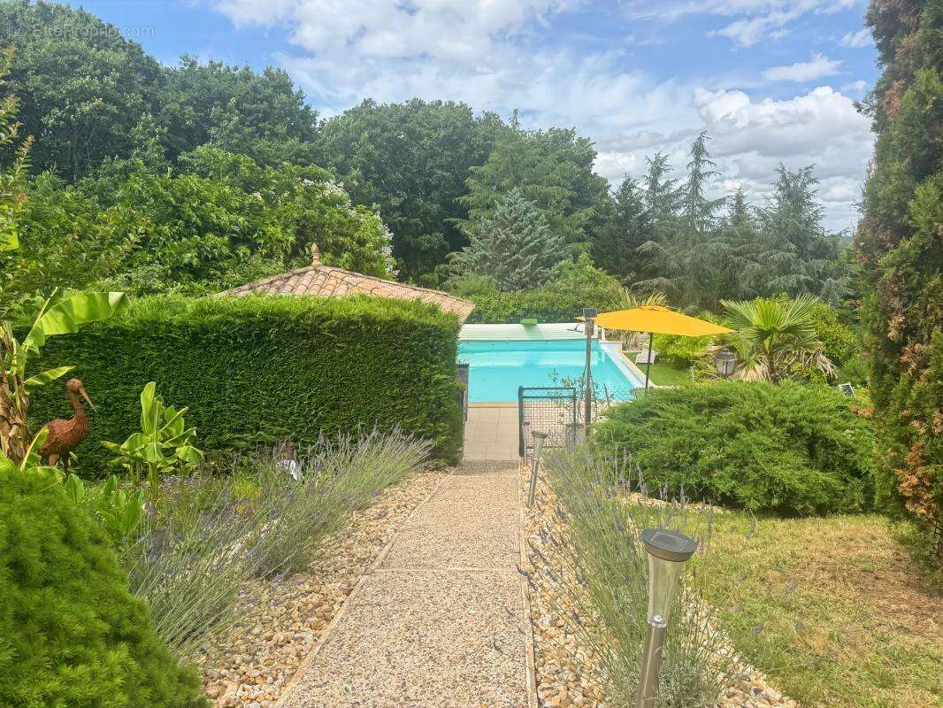 Maison de 10 pièces et 467 m² habitables - photo 9