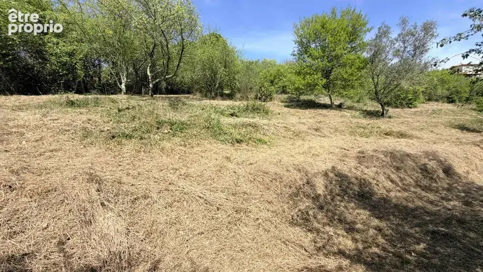 Terrain 1050 m² à Meyrannes  - photo 2