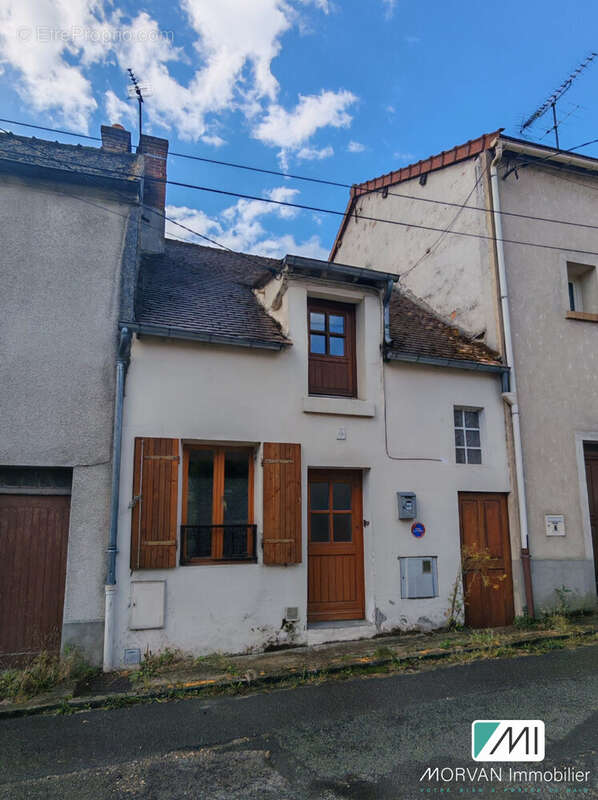 Maison à SAINT-ARNOULT-EN-YVELINES
