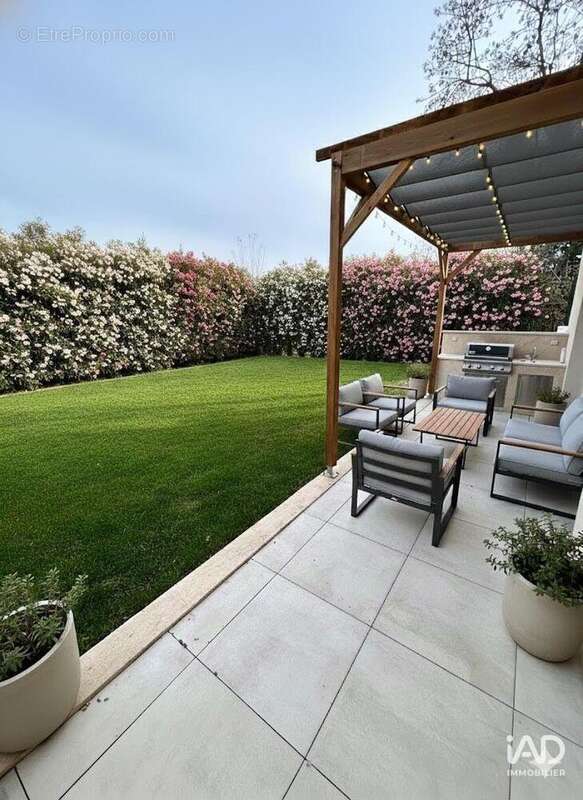 Photo 3 - Maison à MARSEILLE-13E