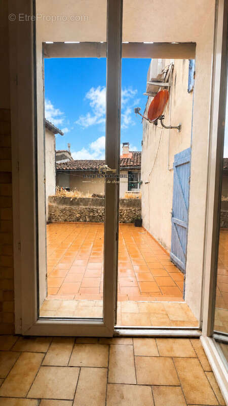 Maison terrasse et garages - photo 8