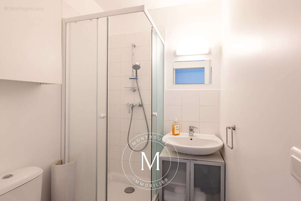 Appartement à PARIS-14E