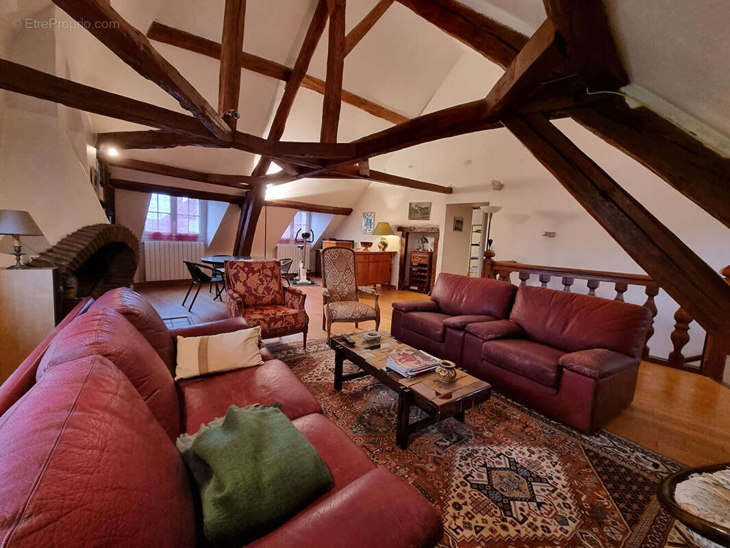 Maison à NEUVY-SAUTOUR