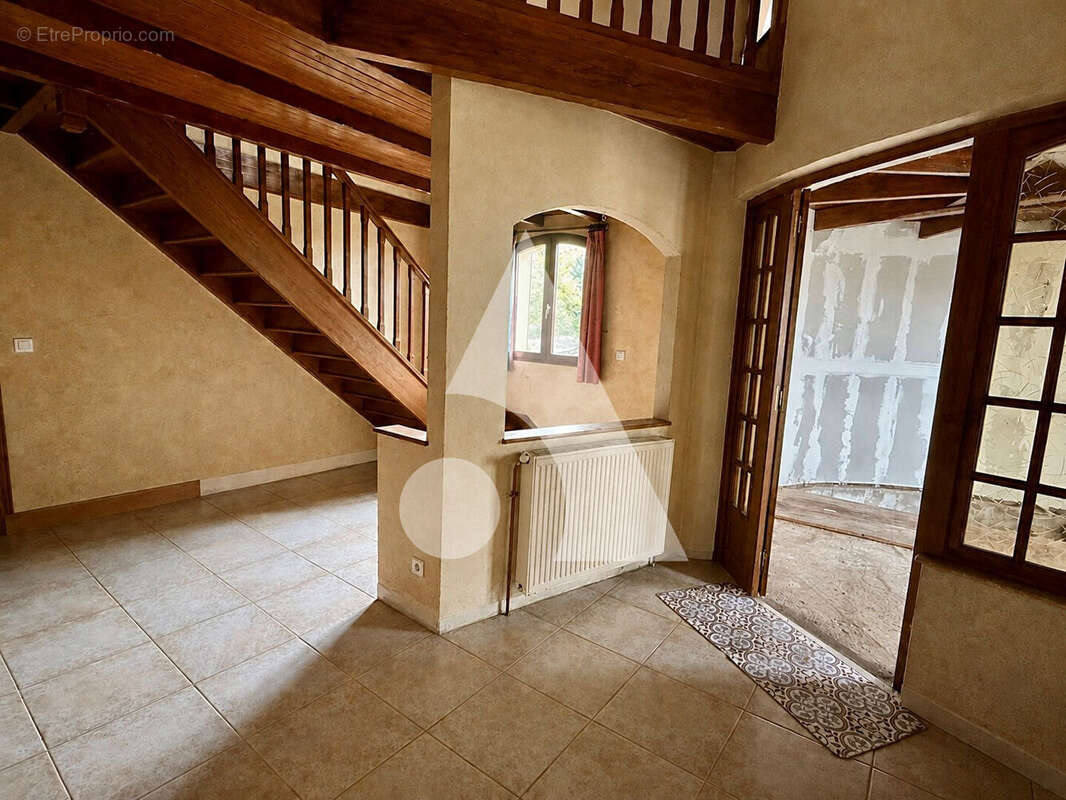 Maison à SALMAGNE