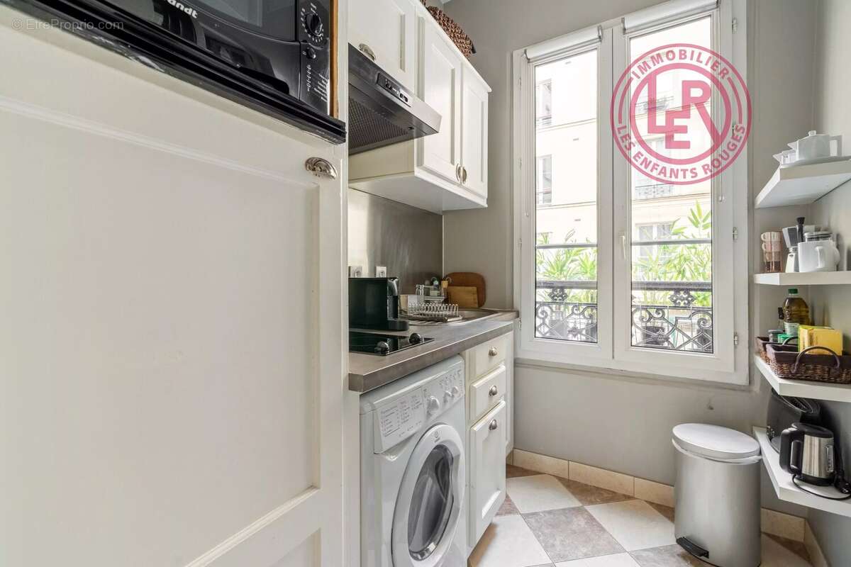Appartement à PARIS-7E